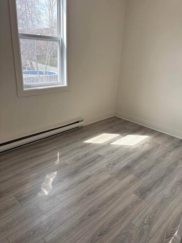2 bedrooms apartment for rent in Laval — photo 3