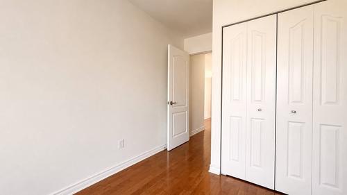 3 bedrooms apartment for rent in Laval — photo 12