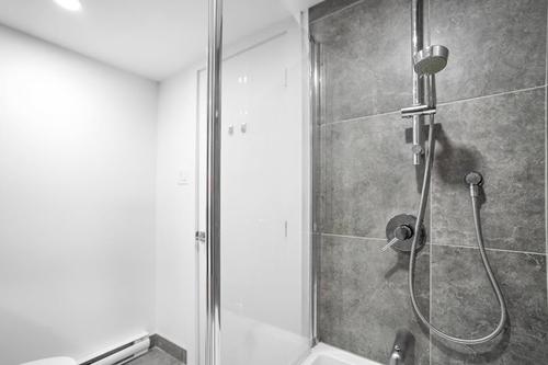 Studio for rent in Montreal - Côte-des-Neiges–Notre-Dame-de-Grâce — photo 17