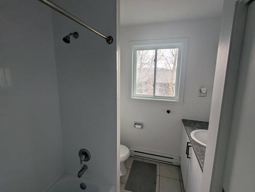 Studio for rent in Sherbrooke — photo 2