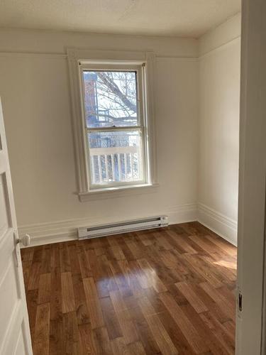 2 bedrooms apartment for rent in Sherbrooke — photo 4