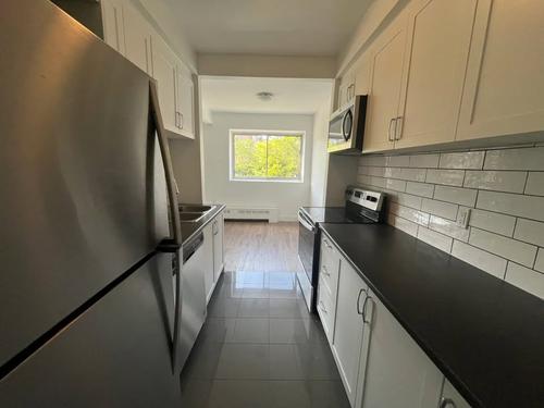 1 bedroom apartment for rent in Montreal - Saint-Laurent — photo 2