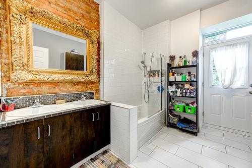 2 bedrooms apartment for rent in Montreal - Le Plateau-Mont-Royal — photo 9