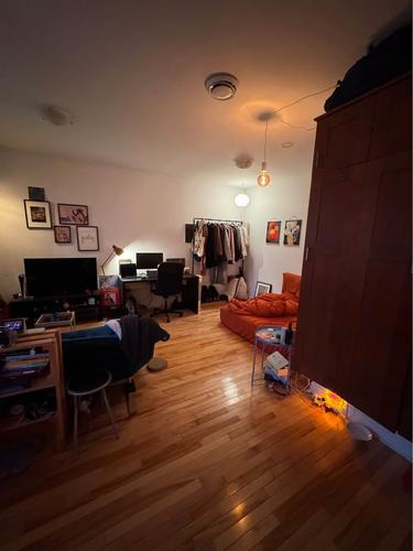 Studio à louer à Montreal - Mercier–Hochelaga-Maisonneuve — photo 3