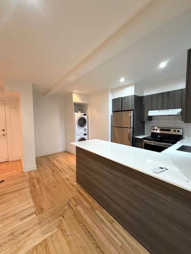 2 bedrooms apartment for rent in Montreal - Ville-Marie — photo 3