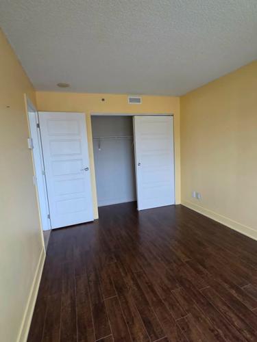 3 bedrooms apartment for rent in Laval — photo 11