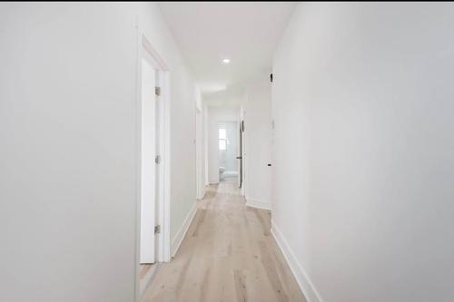 3 bedrooms apartment for rent in Montreal - Ville-Marie — photo 6