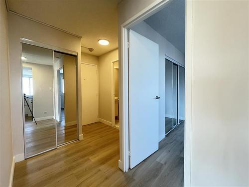 1 bedroom apartment for rent in Montreal - Ville-Marie — photo 19