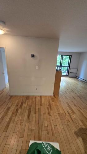 2 bedrooms apartment for rent in Laval — photo 8