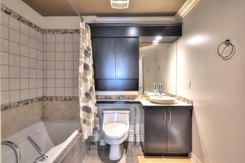 2 bedrooms apartment for rent in Montreal - Ville-Marie — photo 8