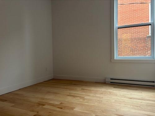 4 bedrooms apartment for rent in Montreal - Le Plateau-Mont-Royal — photo 5