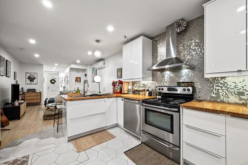 2 bedrooms apartment for rent in Montreal - Le Plateau-Mont-Royal — photo 11