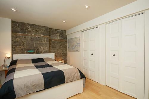 5 bedrooms apartment for rent in Montreal - Le Plateau-Mont-Royal — photo 14