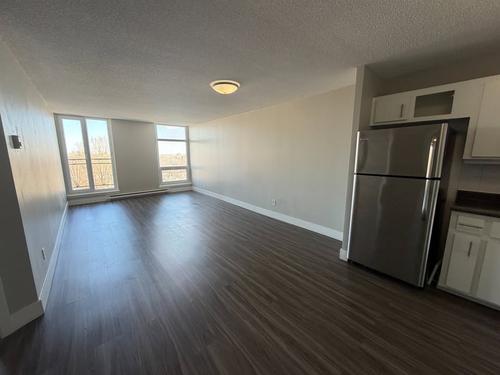 1 bedroom apartment for rent in Montreal - Ville-Marie — photo 2