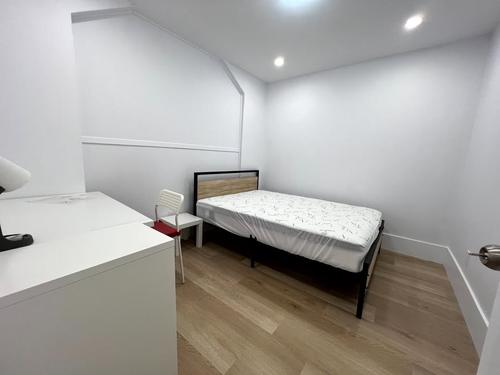 5 bedrooms apartment for rent in Montreal - Le Plateau-Mont-Royal — photo 8