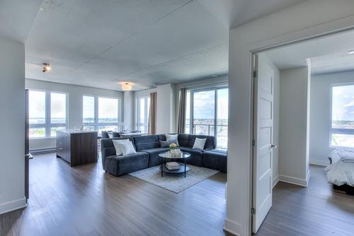 2 bedrooms apartment for rent in Laval — photo 11