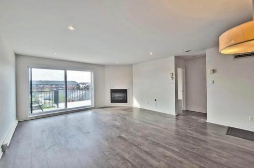 3 bedrooms apartment for rent in Laval — photo 2