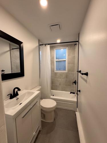 2 bedrooms apartment for rent in Montreal - Ville-Marie — photo 5
