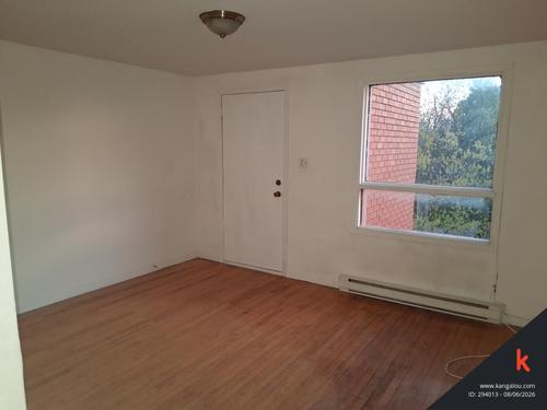 2 bedrooms apartment for rent in Sherbrooke — photo 3
