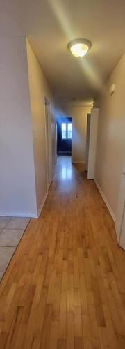 2 bedrooms apartment for rent in Laval — photo 12