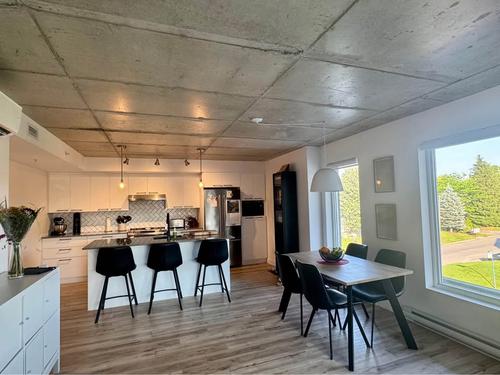 Appartement de 2 chambres à louer à Québec - Sainte-Foy–Sillery–Cap-Rouge — photo 4