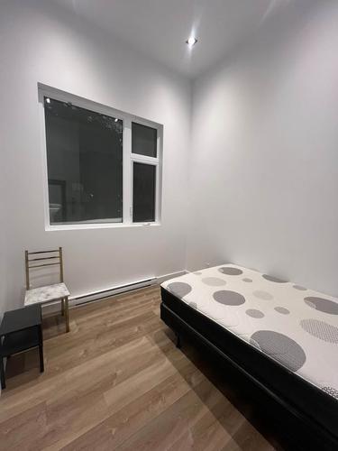 4 bedrooms apartment for rent in Montreal - Ville-Marie — photo 11