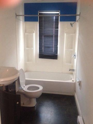 2 bedrooms apartment for rent in Sherbrooke — photo 6