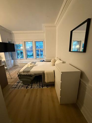 Studio for rent in Montreal - Ville-Marie — photo 2