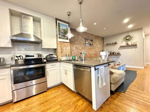 5 bedrooms apartment for rent in Montreal - Le Plateau-Mont-Royal — photo 3