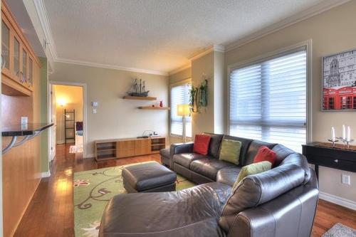 2 bedrooms apartment for rent in Montreal - Ville-Marie — photo 3