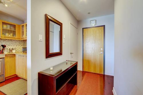 2 bedrooms apartment for rent in Laval — photo 3