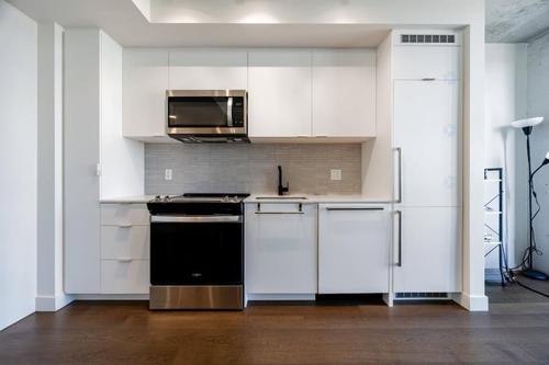1 bedroom apartment for rent in Montreal - Saint-Laurent — photo 2