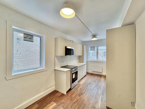 2 bedrooms apartment for rent in Montreal - Côte-des-Neiges–Notre-Dame-de-Grâce — photo 14