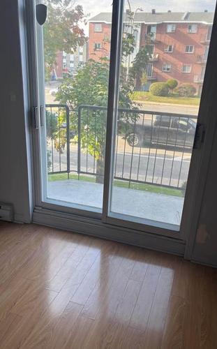 2 bedrooms apartment for rent in Laval — photo 2
