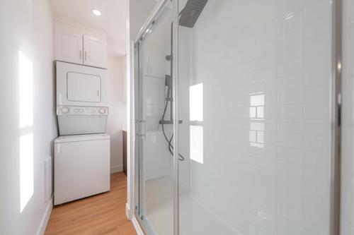 2 bedrooms apartment for rent in Sherbrooke — photo 8