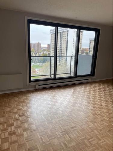 Appartement de 1 chambre à louer à Longueuil — photo 2