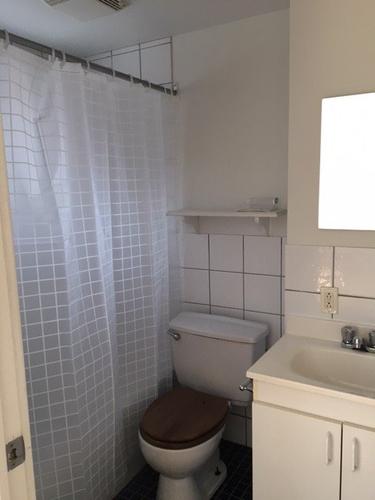 Studio for rent in Montreal - Côte-des-Neiges–Notre-Dame-de-Grâce — photo 5