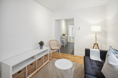 2 bedrooms apartment for rent in Montreal - Le Plateau-Mont-Royal — photo 2