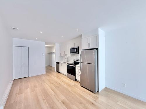 1 bedroom apartment for rent in Montreal - Ville-Marie — photo 2