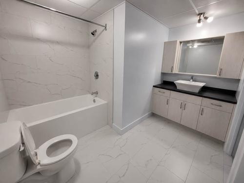 2 bedrooms apartment for rent in Sherbrooke — photo 7