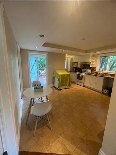 Appartement de 2 chambres à louer à Longueuil — photo 2