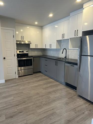 3 bedrooms apartment for rent in Sherbrooke — photo 2