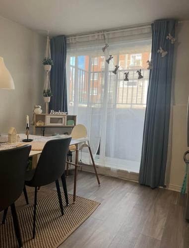 2 bedrooms apartment for rent in Laval — photo 8