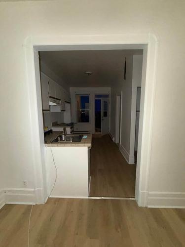 2 bedrooms apartment for rent in Montreal - Ville-Marie — photo 9
