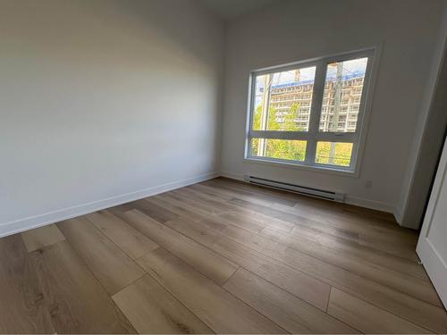 2 bedrooms apartment for rent in Laval — photo 3
