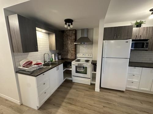 2 bedrooms apartment for rent in Sherbrooke — photo 2