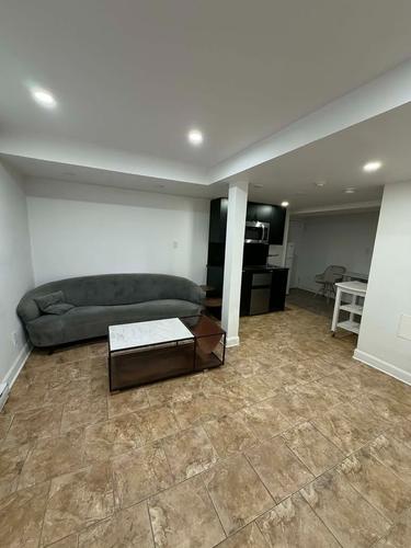 Appartement de 1 chambre à louer à Montreal - Ville-Marie — photo 2