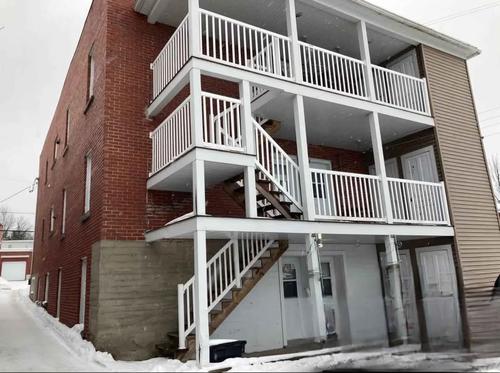 2 bedrooms apartment for rent in Sherbrooke — photo 10