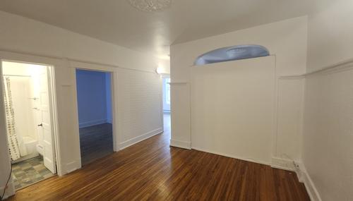 Appartement de 5 chambres à louer à Montreal - Verdun — photo 3