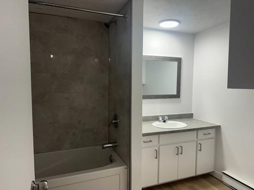 2 bedrooms apartment for rent in Sherbrooke — photo 9